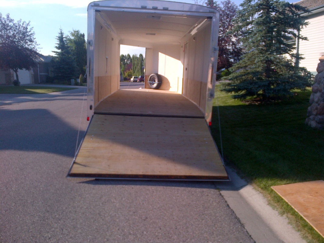 24 ft cargo trailer for rent - rear ramp